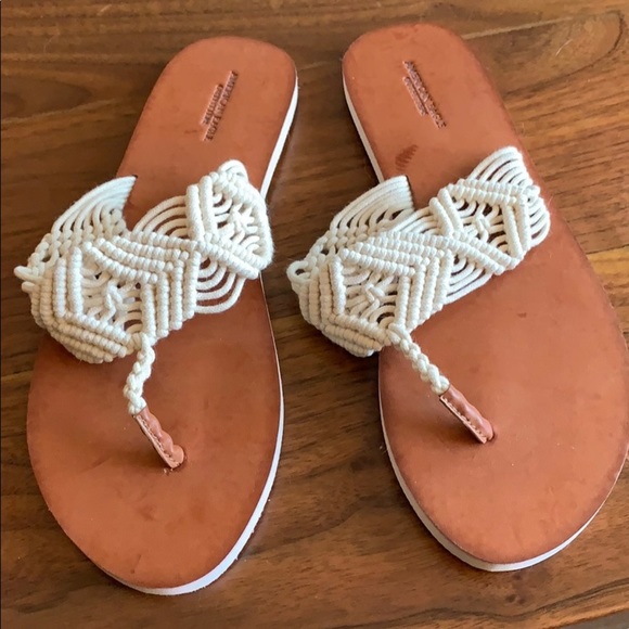 Sandals - Picture 2 of 3